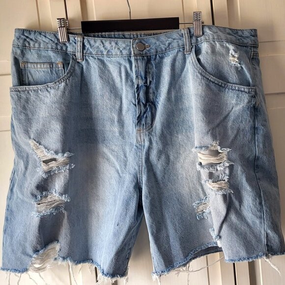 Destructed Denim High-Rise Shorts Junior's Size 21 - Picture 2 of 12
